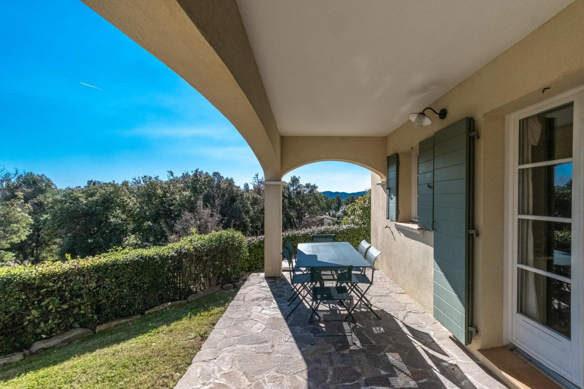 Les Appartements Et Maisons Du Domaine De Saint Endreol Golf & Spa Resort La Motte Dış mekan fotoğraf