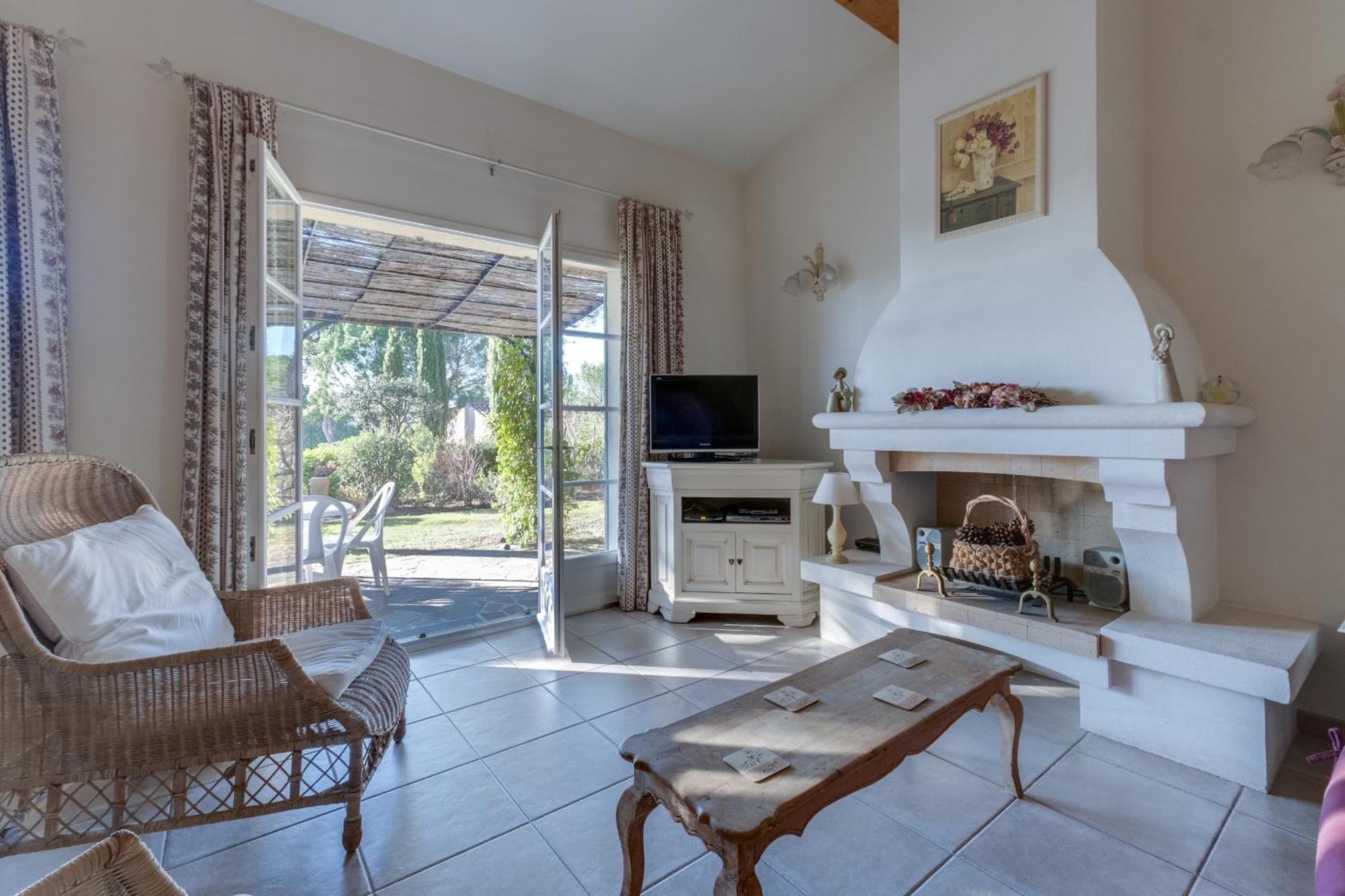 Les Appartements Et Maisons Du Domaine De Saint Endreol Golf & Spa Resort La Motte Dış mekan fotoğraf