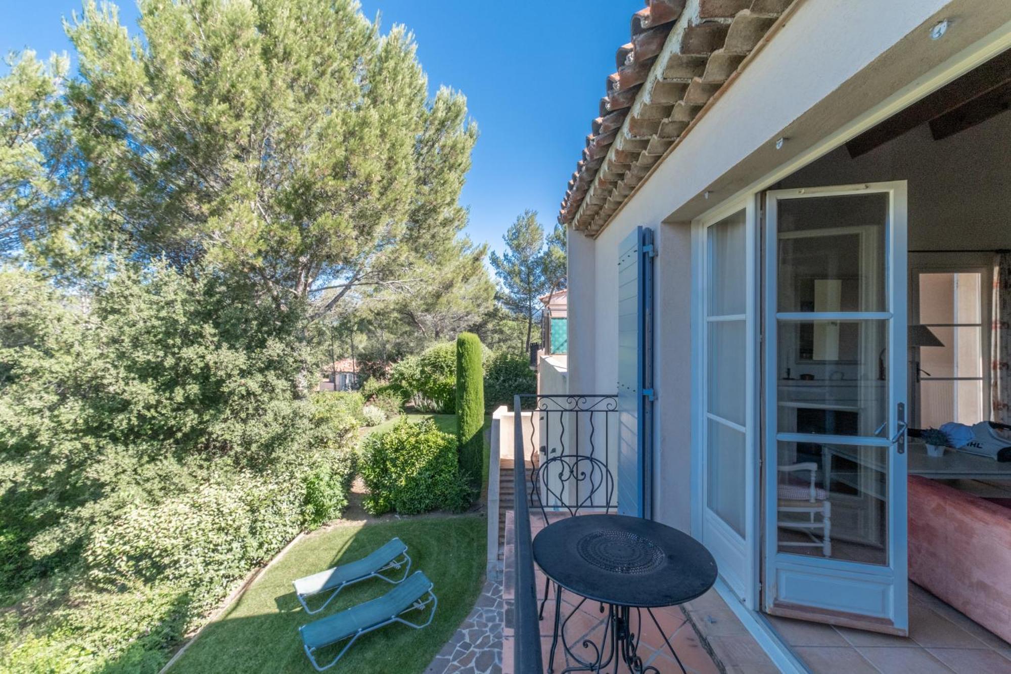 Les Appartements Et Maisons Du Domaine De Saint Endreol Golf & Spa Resort La Motte Dış mekan fotoğraf