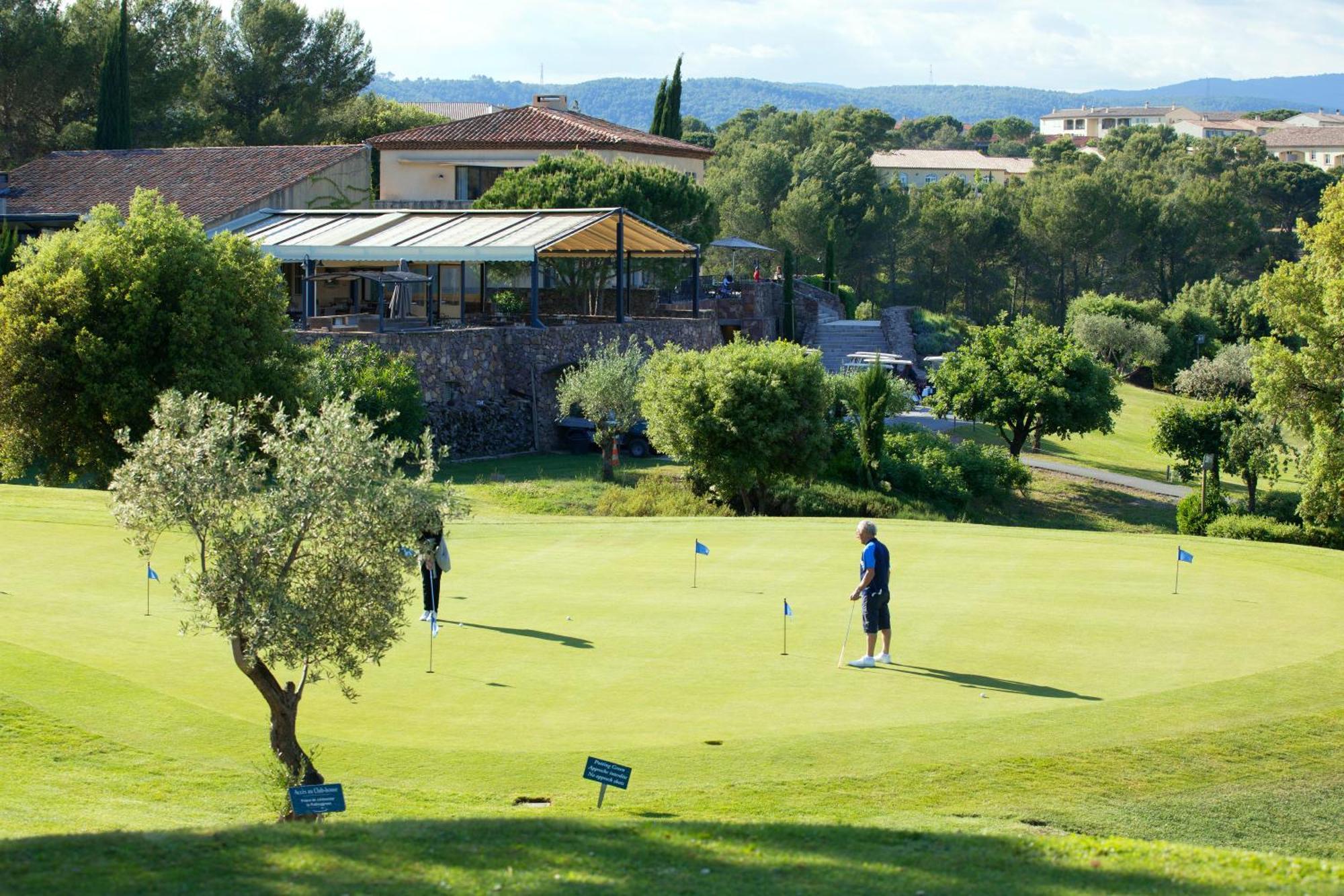 Les Appartements Et Maisons Du Domaine De Saint Endreol Golf & Spa Resort La Motte Dış mekan fotoğraf