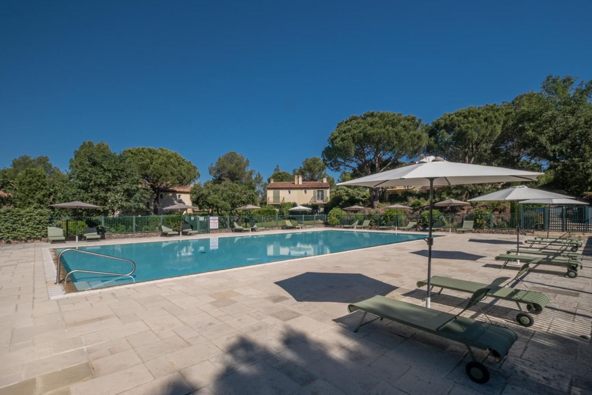 Les Appartements Et Maisons Du Domaine De Saint Endreol Golf & Spa Resort La Motte Dış mekan fotoğraf