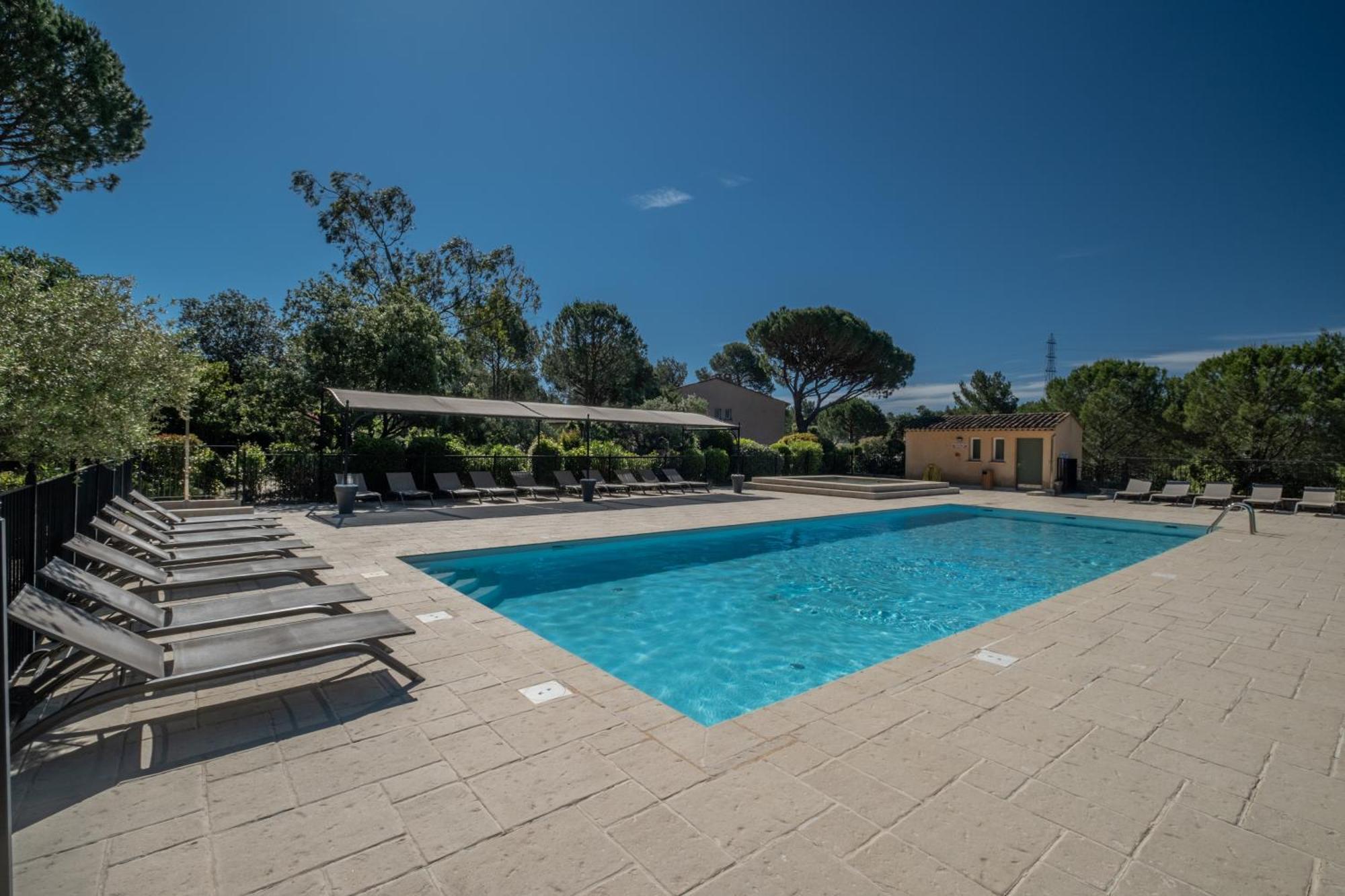 Les Appartements Et Maisons Du Domaine De Saint Endreol Golf & Spa Resort La Motte Dış mekan fotoğraf